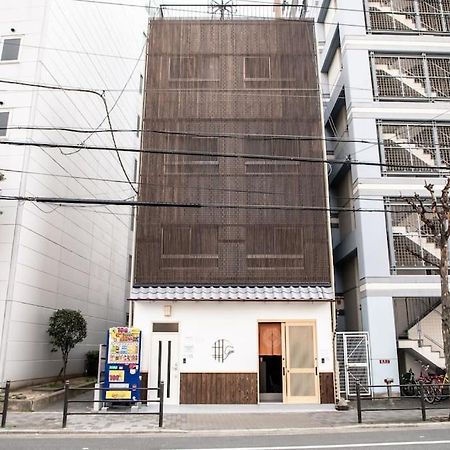 Funhouse-To North Umeda Guestresidence Osaka Esterno foto