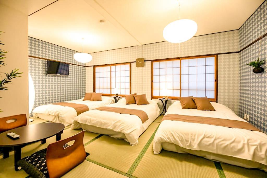 Funhouse-To North Umeda Guestresidence Osaka Esterno foto